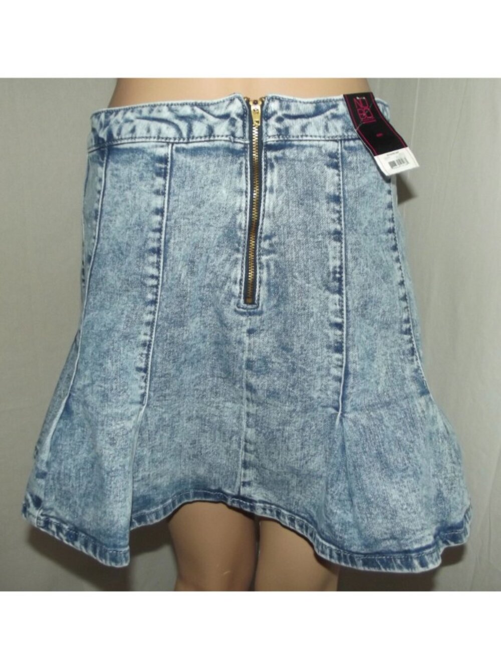 NOBO Pleated Skirt Womens Junior Size 13 blue acid wash jean denim - Picture 9 of 12